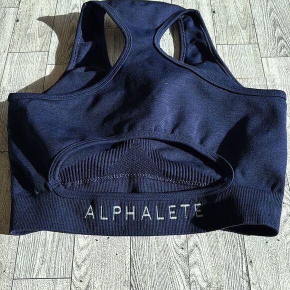 Alphalete Aero Bra navy blue size XS removable pads. - Picture 2 of 6